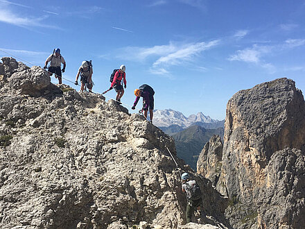 Alpiniklettersteig, Falzaregopass